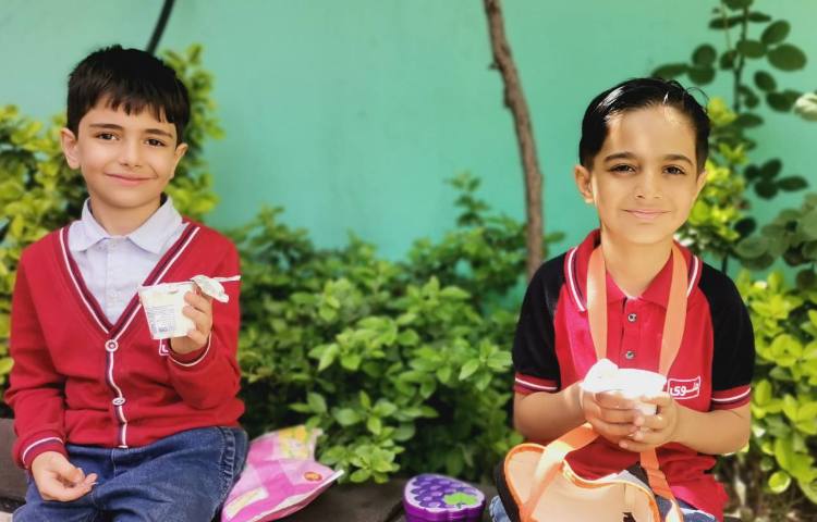 میان وعده فروردین ماه 13