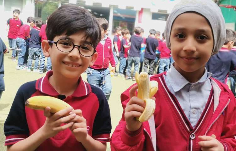 میان وعده فروردین ماه 3