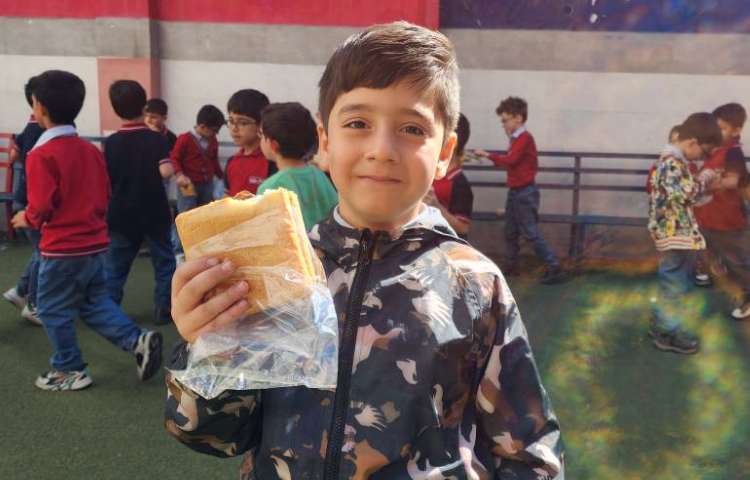 میان وعده فروردین ماه 4