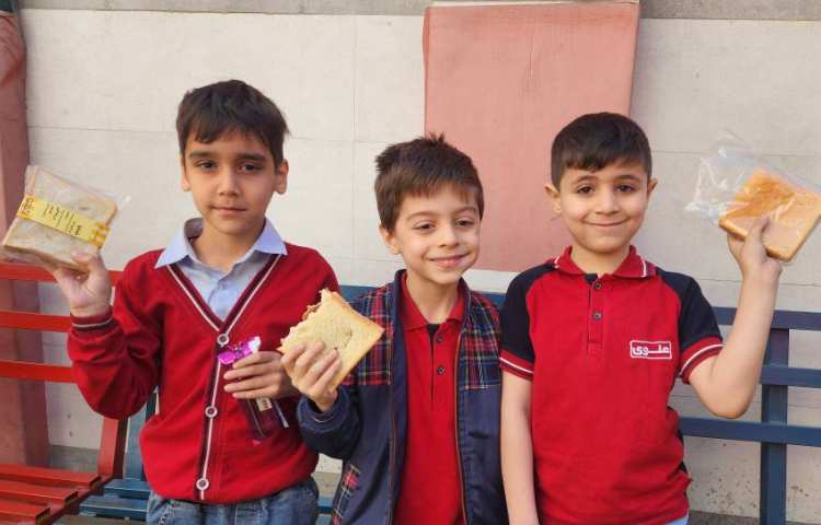 میان وعده فروردین ماه 5