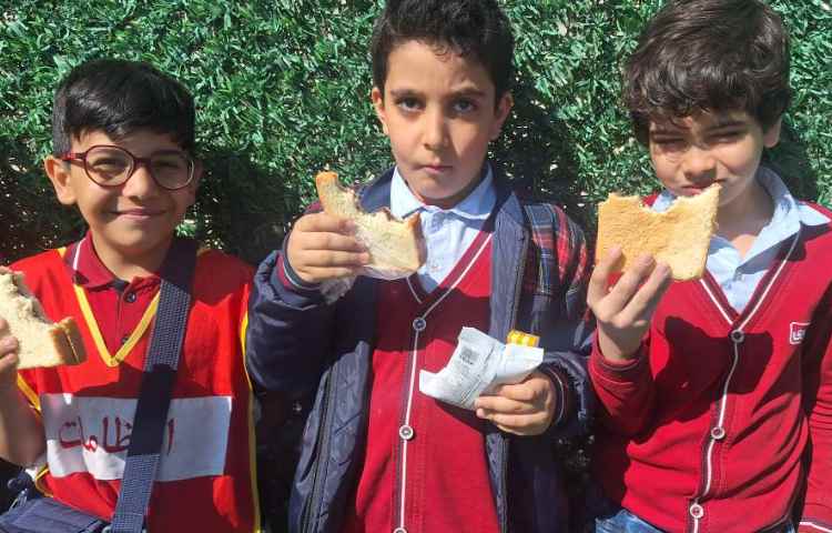 میان وعده فروردین ماه 7