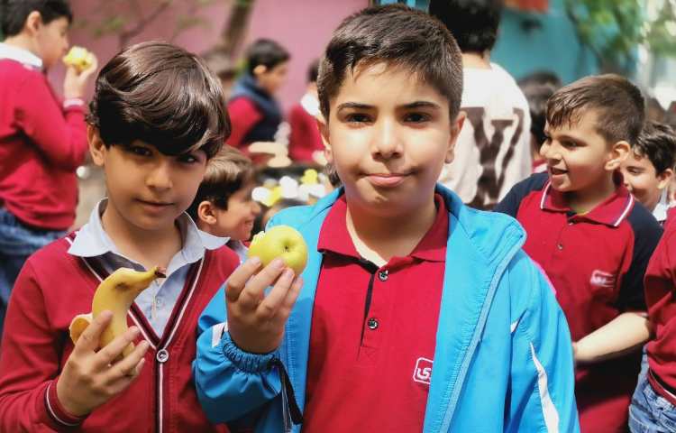 میان وعده فروردین ماه 9