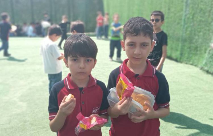 میان وعده مرداد ماه 1