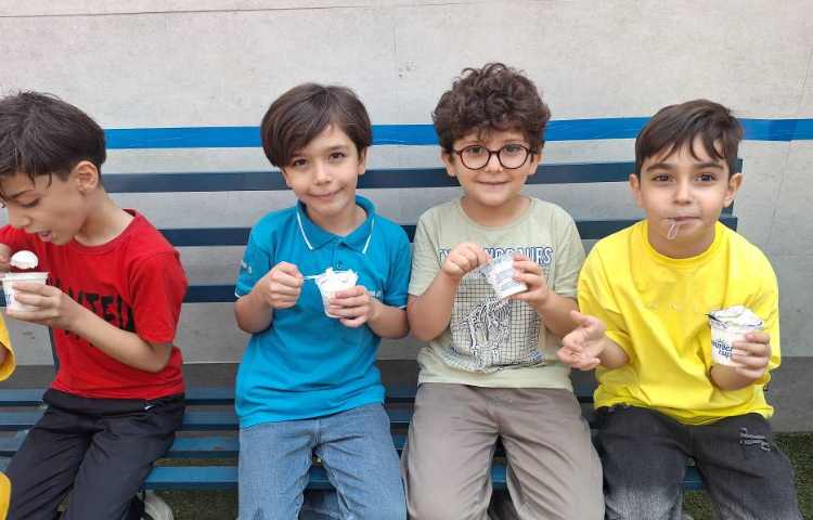 میان وعده مرداد ماه 2