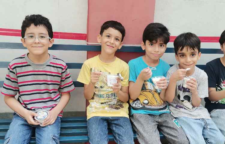 میان وعده مرداد ماه 3