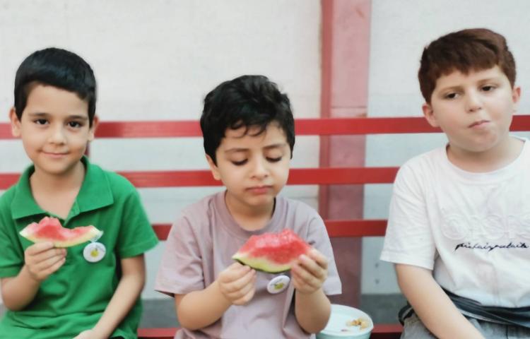 میان وعده مرداد ماه 4