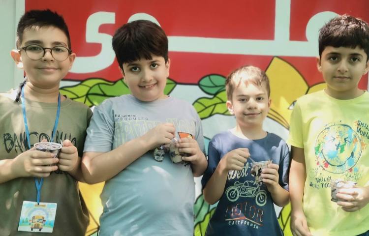 میان وعده مرداد ماه 8