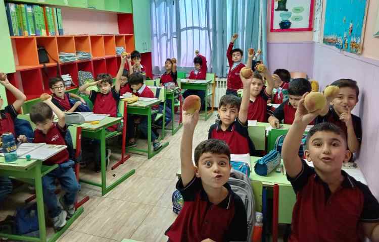 میان وعده مهر ماه 1