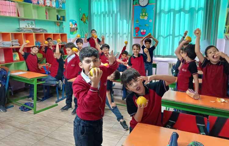 میان وعده مهر ماه 1