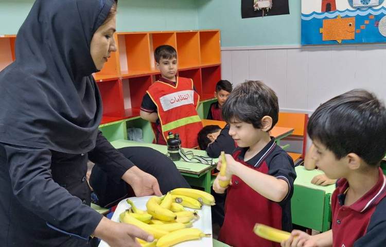 میان وعده مهر ماه 13