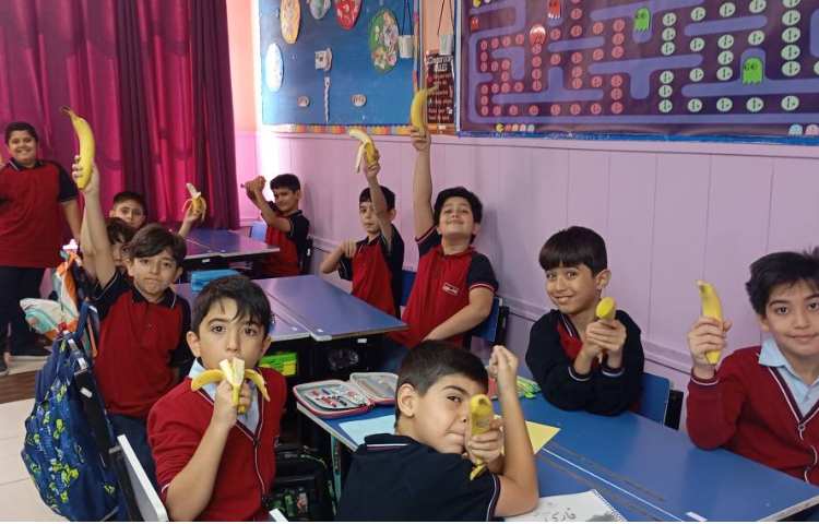 میان وعده مهر ماه 16