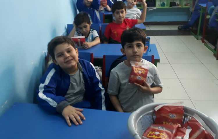 میان وعده ی روزانه