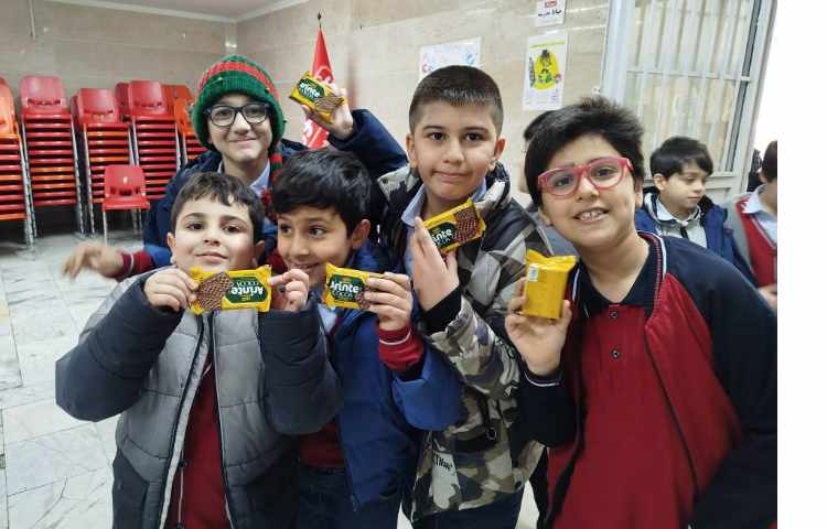 میان وعده 13