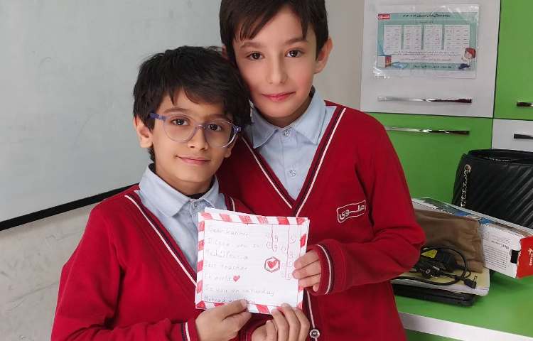 نامه‌ی انگلیسی در قالب کارت پستال 1