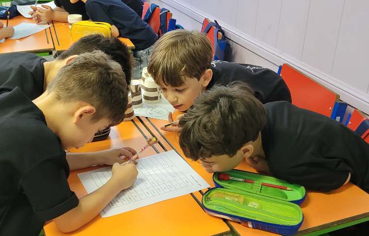 نام درس:فارسی مبحث:کلمات استثناء نشانه های چند شکلی 1