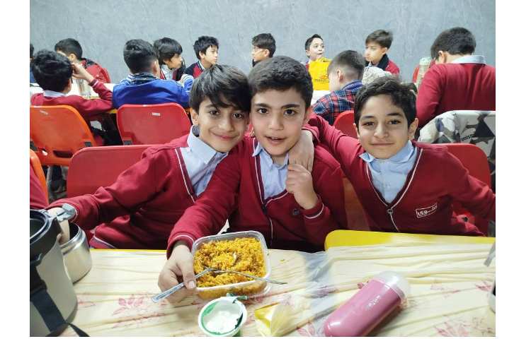 ناهارخوری 11