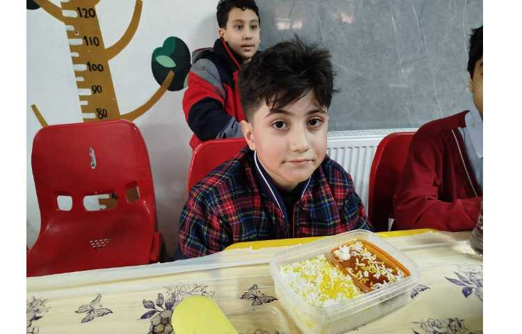 ناهارخوری 13