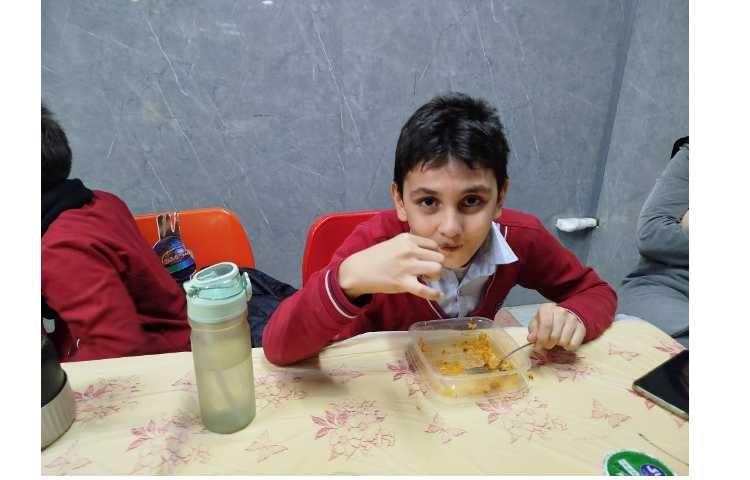 ناهارخوری 14