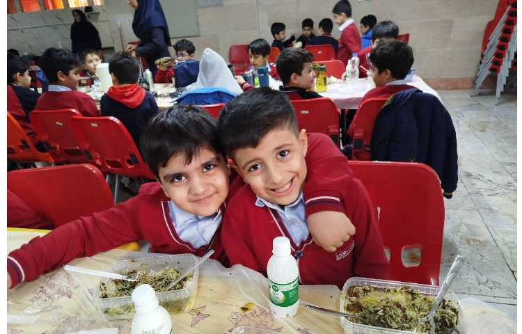 ناهارخوری 3