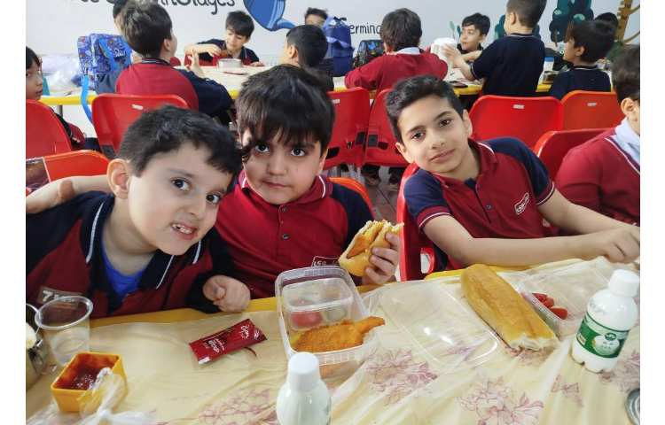 ناهارخوری 5