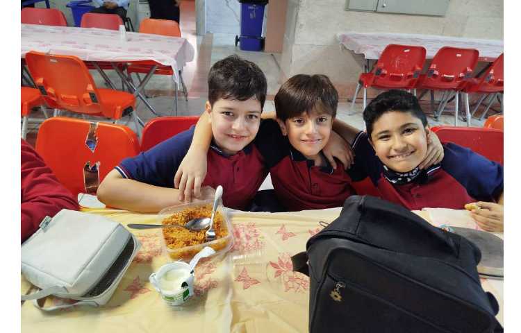 ناهارخوری 5