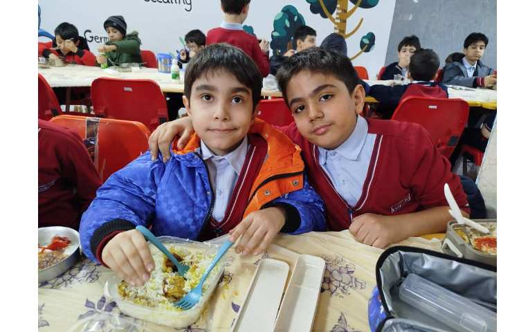 ناهارخوری 6