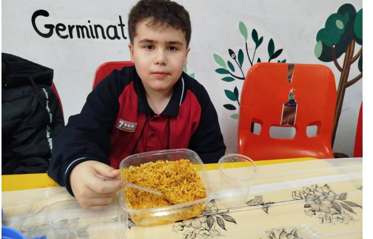 ناهارخوری 6