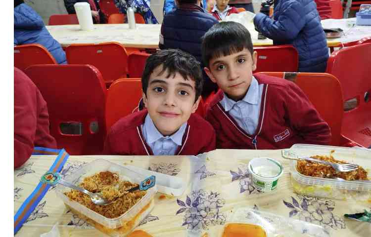 ناهارخوری 7