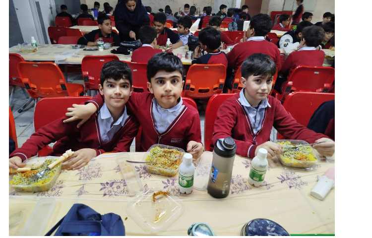 ناهارخوری 7