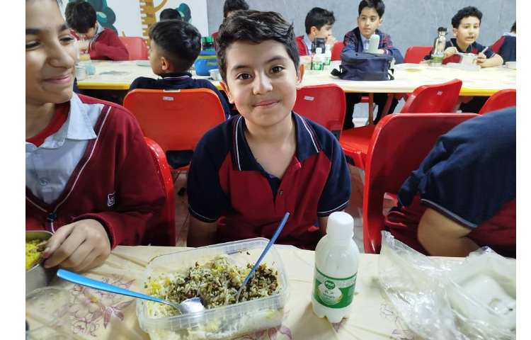 ناهارخوری 9