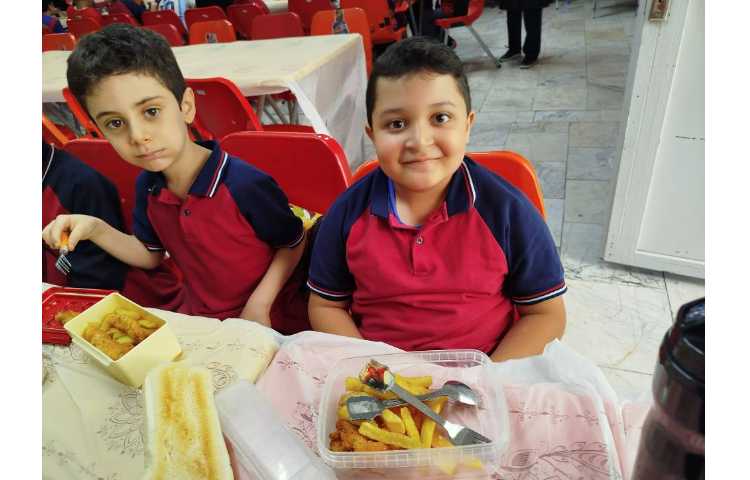ناهار خوری 13