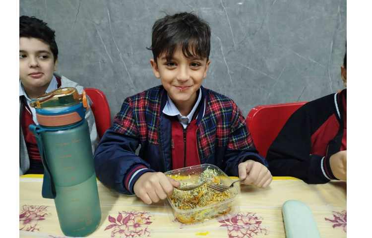 ناهار خوری 2