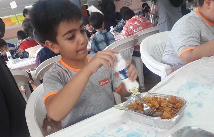 ناهار خوشمزه دبستان علوی 1401 7