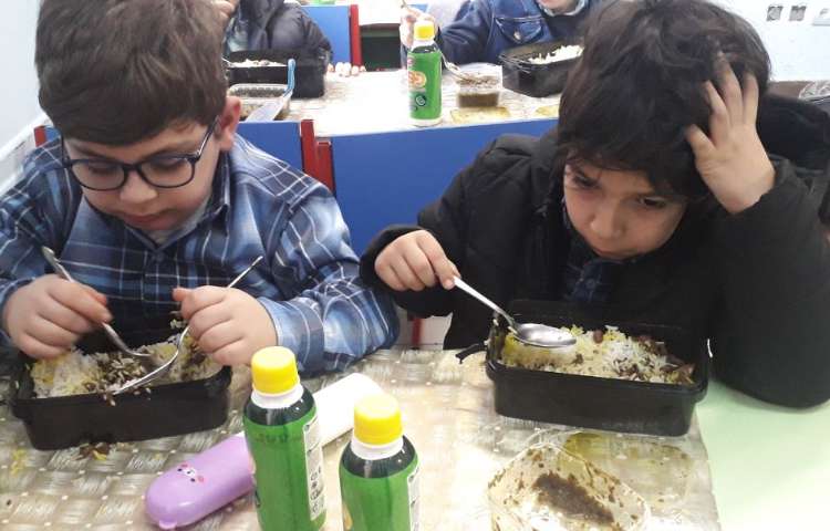 ناهار خوشمزه دبستان علوی 18