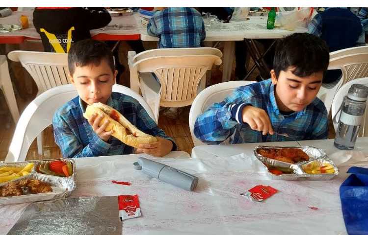 ناهار خوشمزه دبستان علوی 3