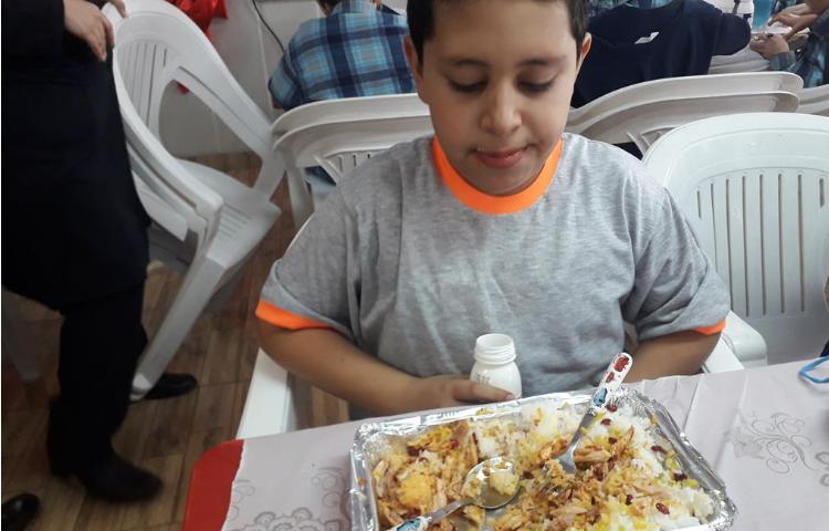 ناهار خوشمزه دبستان علوی 4