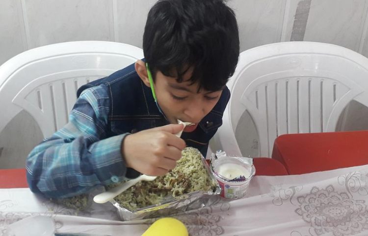 ناهار خوشمزه دبستان علوی 5