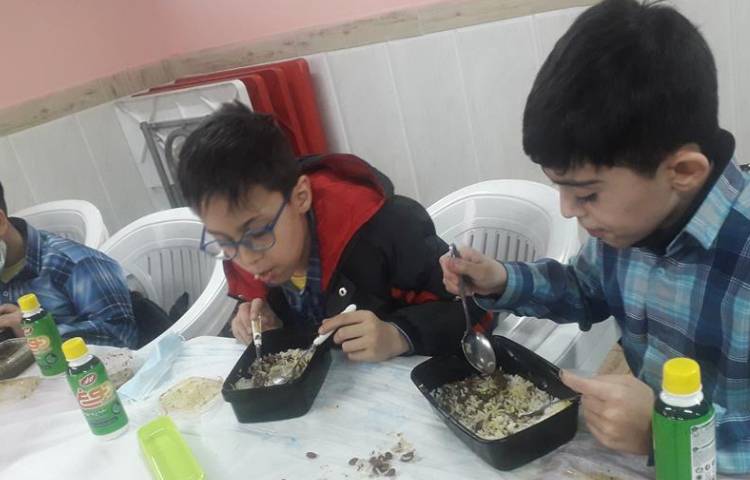 ناهار خوشمزه دبستان علوی 5