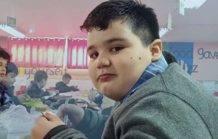 ناهار روز سه شنبه خوشمزه دبستان علوی 7