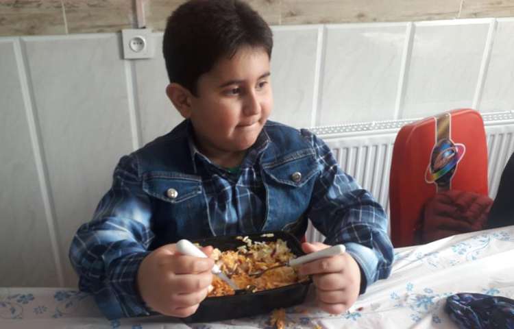 ناهار روز سه شنبه خوشمزه دبستان علوی