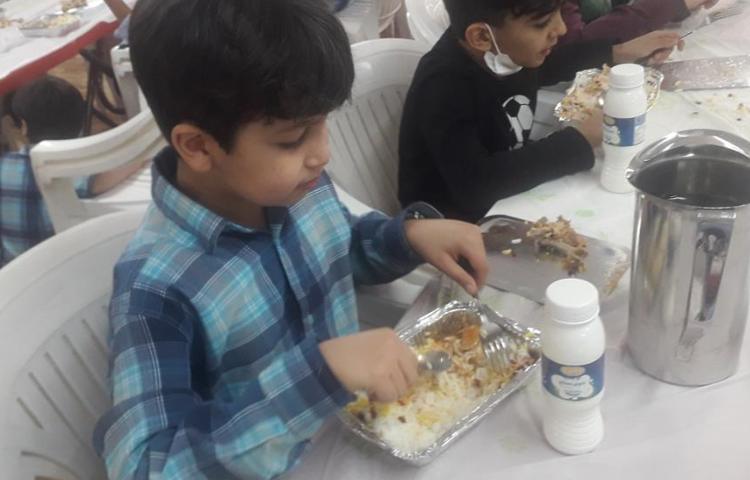 ناهار روز سه شنبه دبستان علوی 5