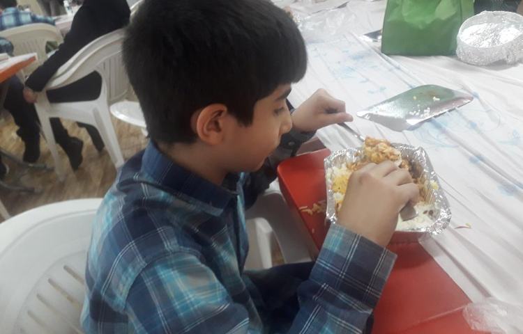 ناهار روز سه شنبه دبستان علوی