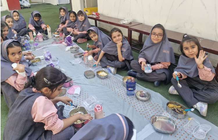 ناهار شادی 8