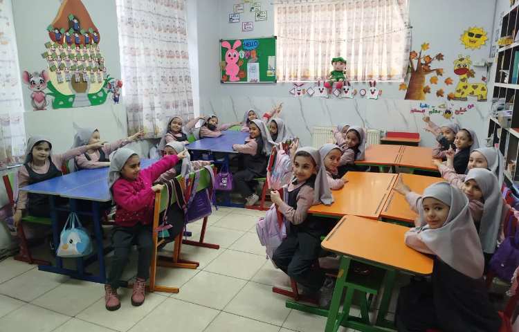 نبات خانم 2