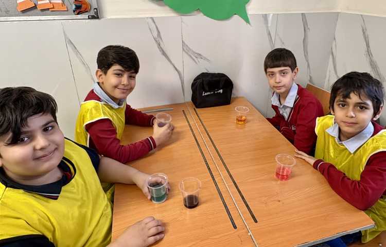 نبرد اسید و باز در هفته ملی علوم 3