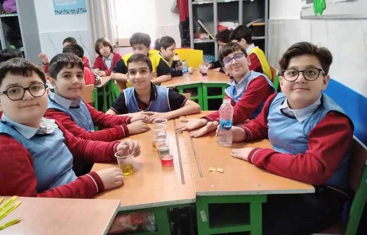 نبرد اسید و باز در هفته ملی علوم