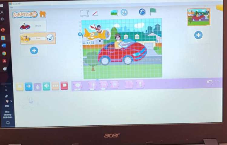 نحوه افزودن و تغییر کاراکتر یا شخصیت در نرم افزار اسکرچ جونیور 2