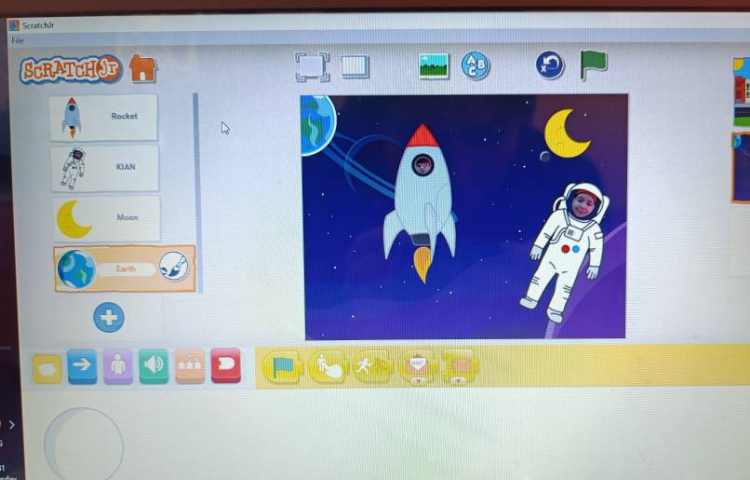 نحوه افزودن و تغییر کاراکتر یا شخصیت در نرم افزار اسکرچ جونیور