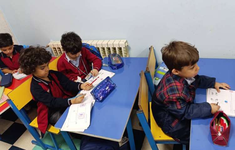 نحوه در دست گرفتن موس با دست راست و دست چپ 4