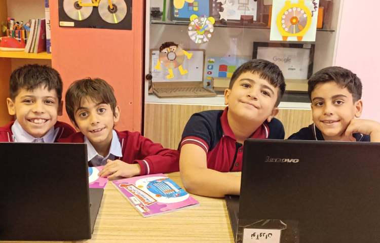 نحوه ذخیره سازی فایل و باز کردن فایل در نرم افزار پاورپوینت 10